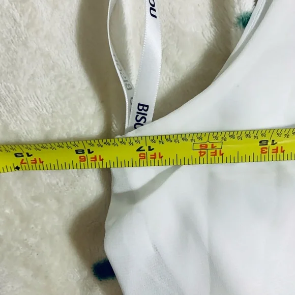 Bisou Bisou white pleated maxi dress - Picture 4 of 12